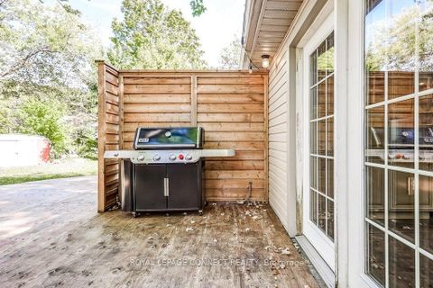 Photo 22 at 70 Dunstall Crescent, West Hill, Toronto