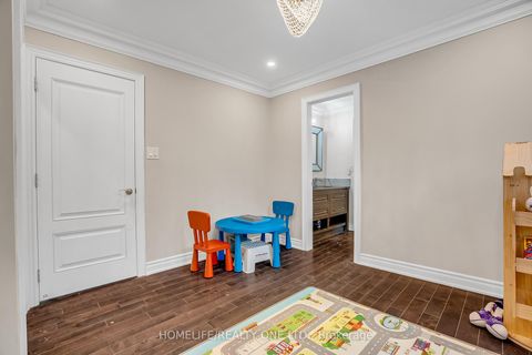 Photo 33 at 31 Bearwood Drive, Humber Valley, Toronto