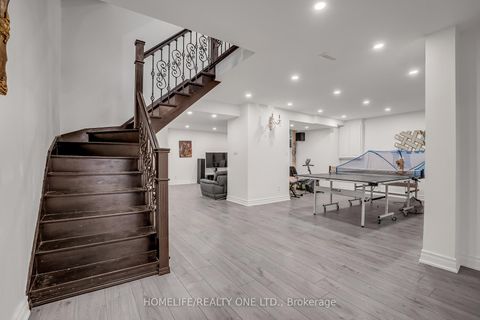 Photo 37 at 31 Bearwood Drive, Humber Valley, Toronto