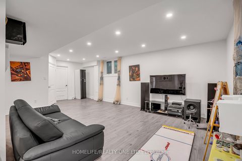 Photo 42 at 31 Bearwood Drive, Humber Valley, Toronto