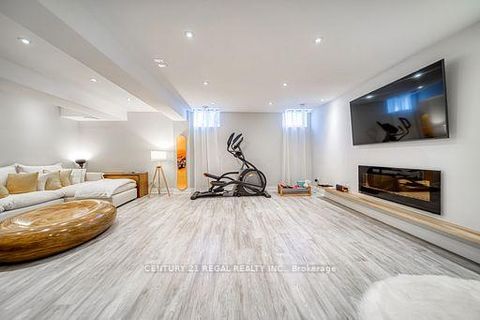 Photo 7 at 3095 Robert Brown Boulevard, GO Glenorchy, Oakville