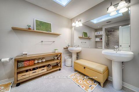 Photo 8 at 3095 Robert Brown Boulevard, GO Glenorchy, Oakville