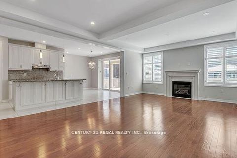 Photo 8 at 140 Cherryhurst Road, GO Glenorchy, Oakville