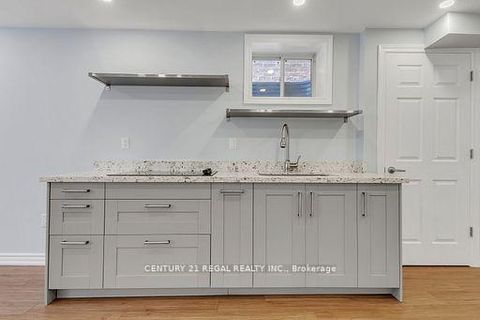 Photo 17 at 140 Cherryhurst Road, GO Glenorchy, Oakville