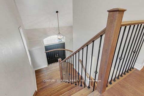 Photo 24 at 140 Cherryhurst Road, GO Glenorchy, Oakville