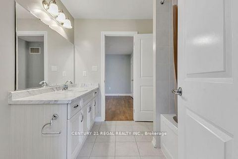 Photo 31 at 140 Cherryhurst Road, GO Glenorchy, Oakville