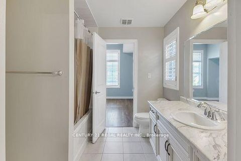 Photo 33 at 140 Cherryhurst Road, GO Glenorchy, Oakville