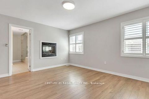 Photo 40 at 140 Cherryhurst Road, GO Glenorchy, Oakville