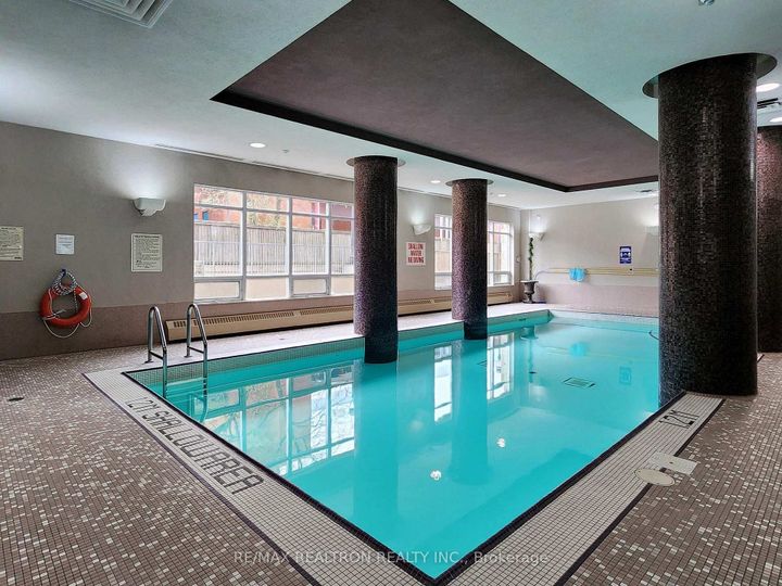 Photo 12 at 1606 - 18 Kenaston Gardens, Bayview Village, Toronto