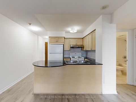 Photo 4 at 1606 - 18 Kenaston Gardens, Bayview Village, Toronto