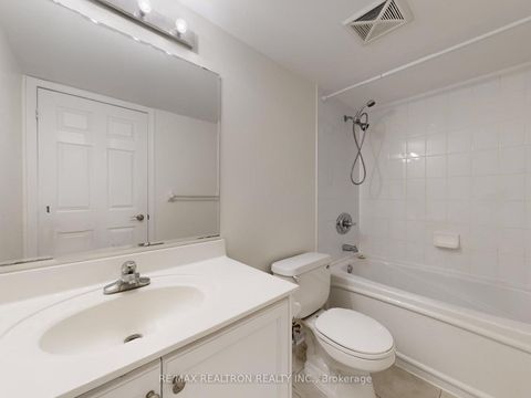 Photo 8 at 1606 - 18 Kenaston Gardens, Bayview Village, Toronto