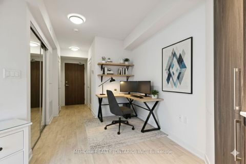 Photo 4 at 301W - 27 Bathurst Street, Waterfront Communities C1, Toronto