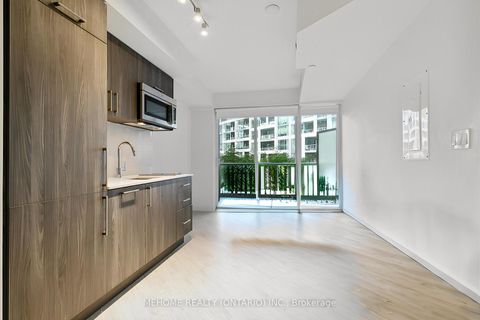 Photo 7 at 301W - 27 Bathurst Street, Waterfront Communities C1, Toronto