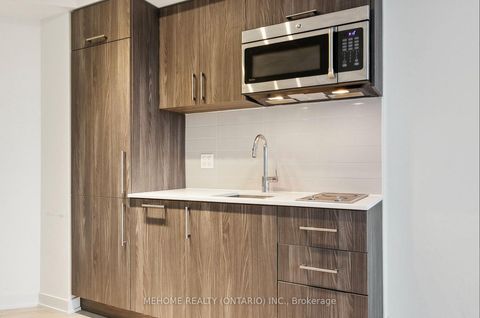 Photo 9 at 301W - 27 Bathurst Street, Waterfront Communities C1, Toronto