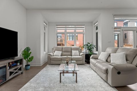 Photo 12 at 3118 Travertine Drive, NW Northwest, Oakville