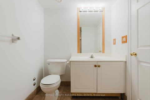 Photo 13 at 305 - 1720 Eglinton Avenue E, Victoria Village, Toronto