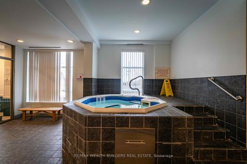 Photo 20 at 305 - 1720 Eglinton Avenue E, Victoria Village, Toronto