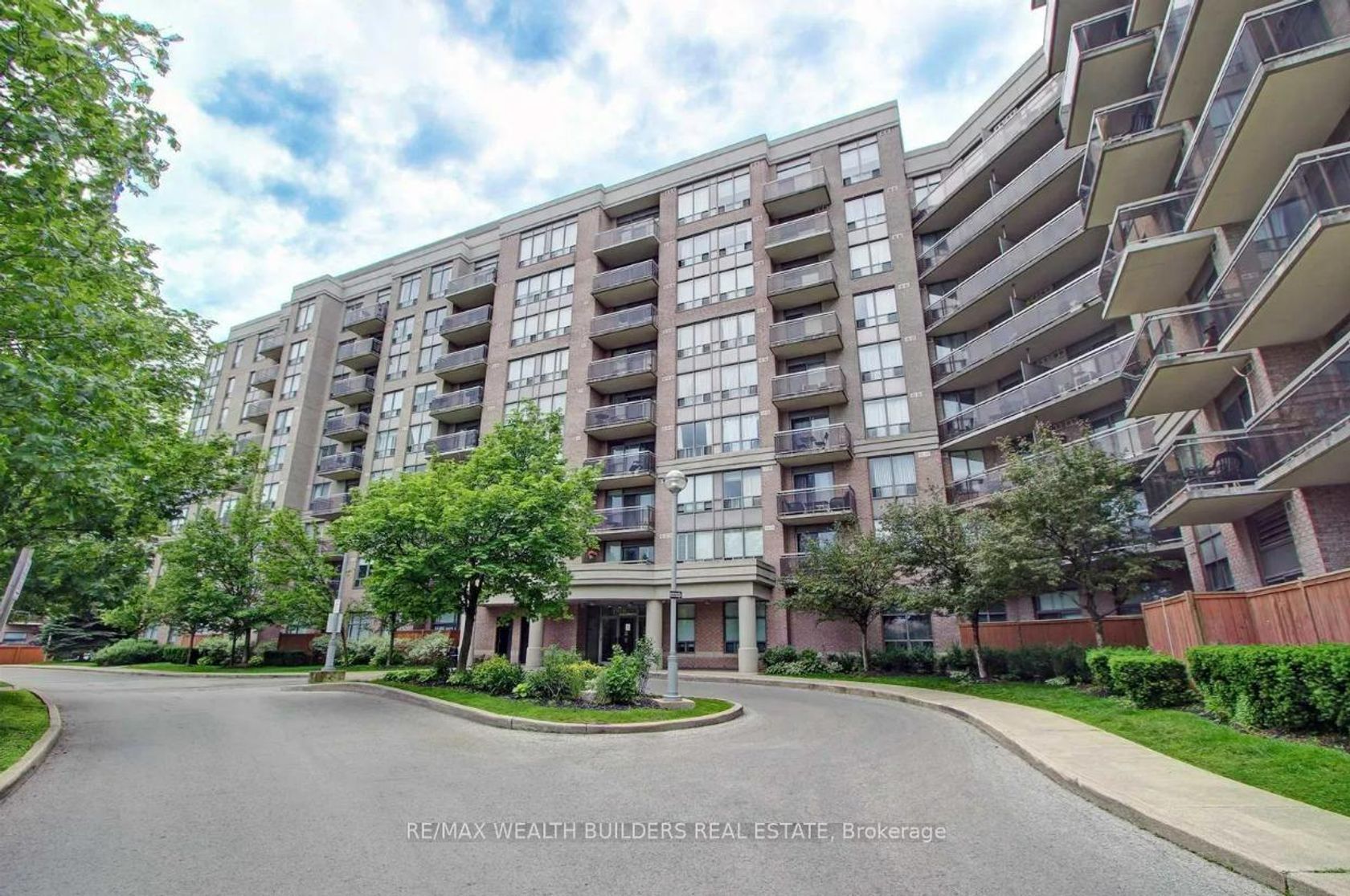 305 - 1720 Eglinton Avenue E, Victoria Village, Toronto 