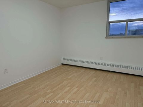 Photo 10 at 2316 - 370 Dixon Road, The Westway, Toronto