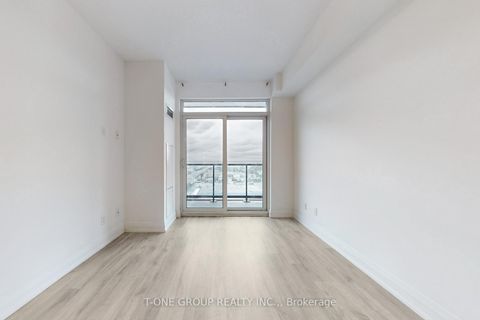 Photo 4 at 1606 - 3700 Highway 7 Road, Vaughan Corporate Centre, Vaughan