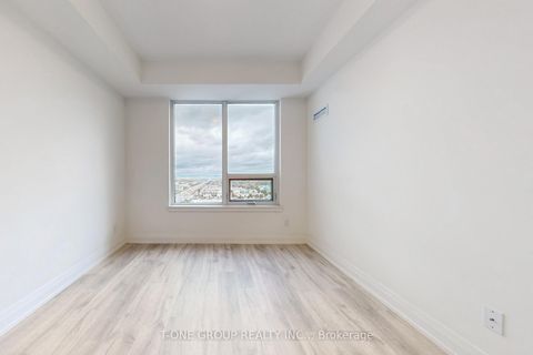 Photo 9 at 1606 - 3700 Highway 7 Road, Vaughan Corporate Centre, Vaughan