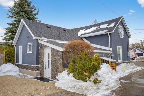 Photo 3 at 119 Essa Road, Allandale, Barrie