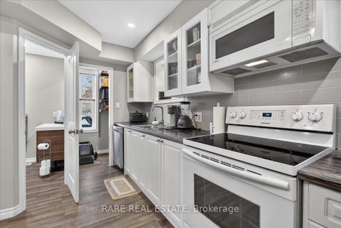 Photo 7 at 119 Essa Road, Allandale, Barrie