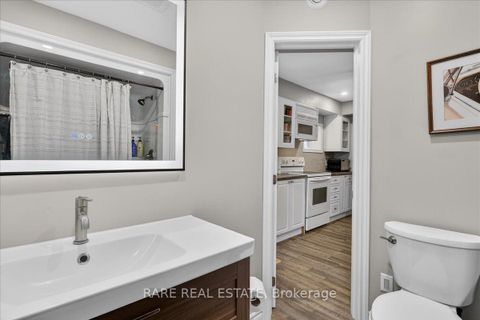 Photo 9 at 119 Essa Road, Allandale, Barrie