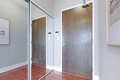 Photo 12 at 1002 - 26 Norton Avenue, Willowdale East, Toronto