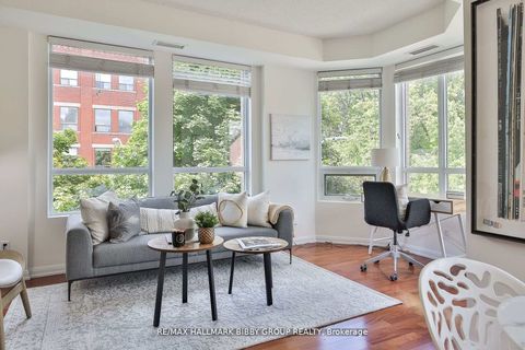 Photo 3 at P302 - 25 Soho Street, Chinatown, Toronto