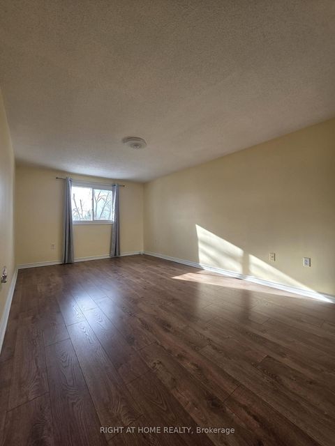 Photo 12 at 75 Corbett Drive, Grove East, Barrie