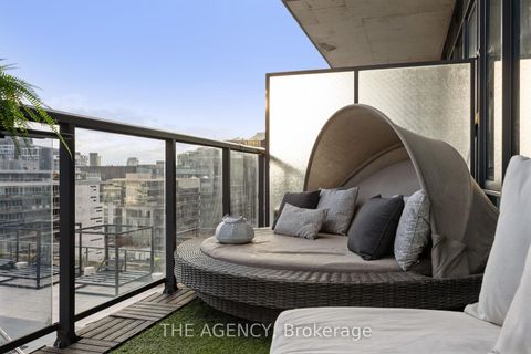 Photo 20 at 1011 - 560 King Street W, Waterfront Communities C1, Toronto