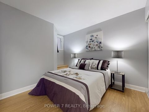 Photo 12 at 147 - 415 Jarvis Street, South St. James Town, Toronto