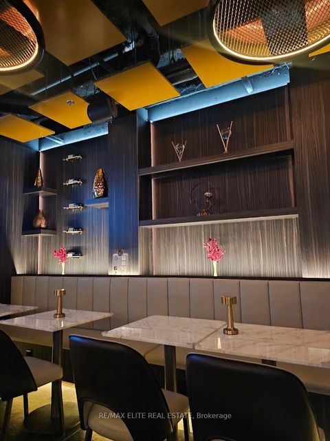 Photo 2 at 108 - 1 Yorkville Avenue, Annex, Toronto