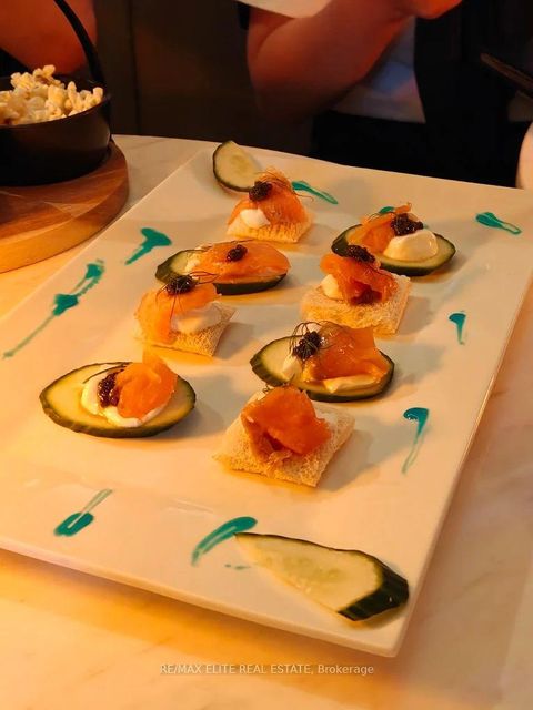 Photo 9 at 108 - 1 Yorkville Avenue, Annex, Toronto