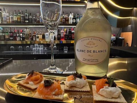 Photo 12 at 108 - 1 Yorkville Avenue, Annex, Toronto