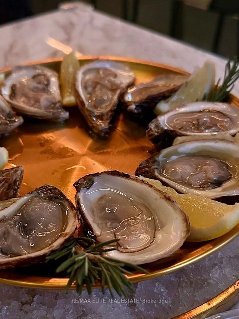 Photo 14 at 108 - 1 Yorkville Avenue, Annex, Toronto