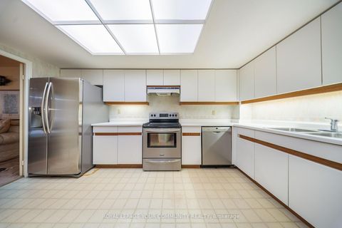 Photo 11 at 408 - 3900 Yonge Street, Nortown, Toronto