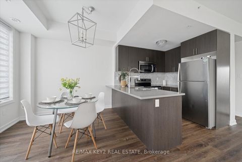 Photo 7 at 113 - 1555 Kingston Road, Town Centre, Pickering