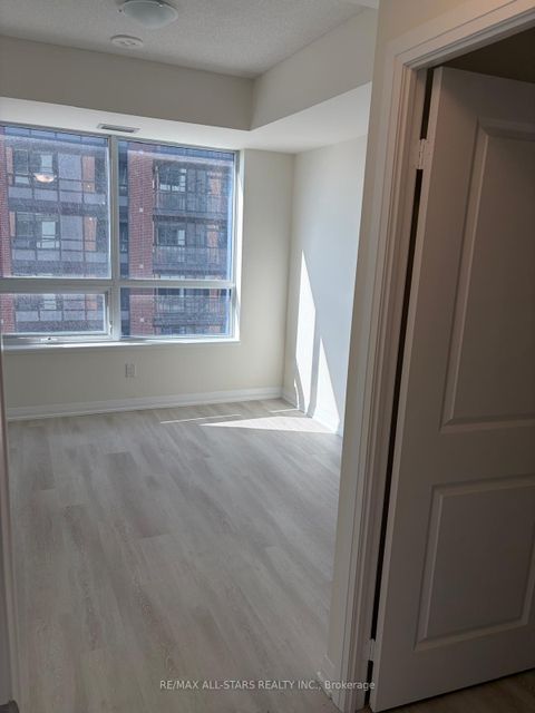 Photo 6 at 1124 - 3270 Sheppard Avenue E, Sullivan, Toronto