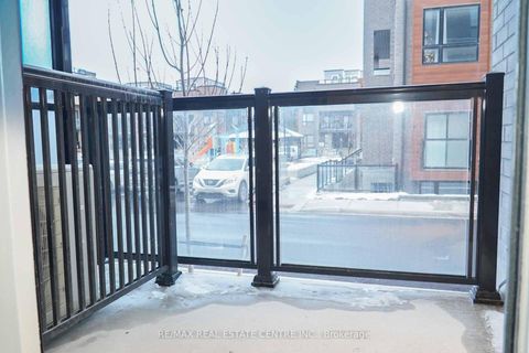 Photo 4 at 24 - 14 Lytham Green Circle, Glenway Estates, Newmarket