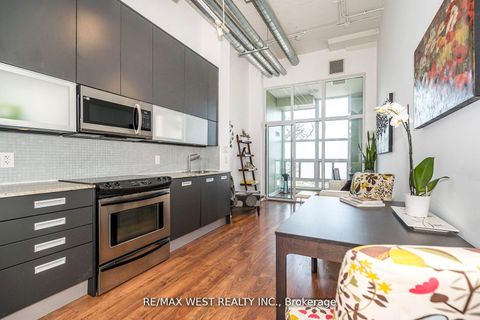 Photo 16 at 333 - 380 Macpherson Avenue, Casa Loma, Toronto