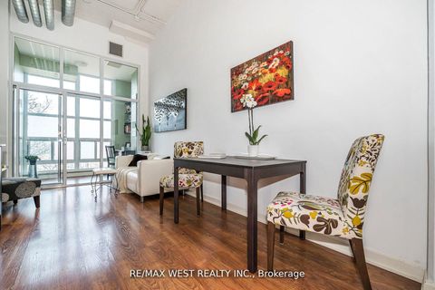 Photo 24 at 333 - 380 Macpherson Avenue, Casa Loma, Toronto