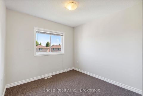 Photo 14 at 46 Sydenham Wells, Georgian Drive, Barrie