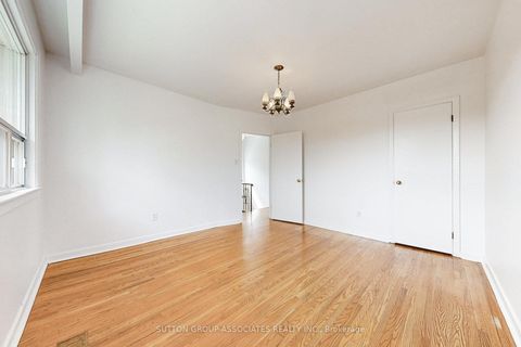 Photo 27 at 22 Woodenhill Court, Eglinton West, Toronto