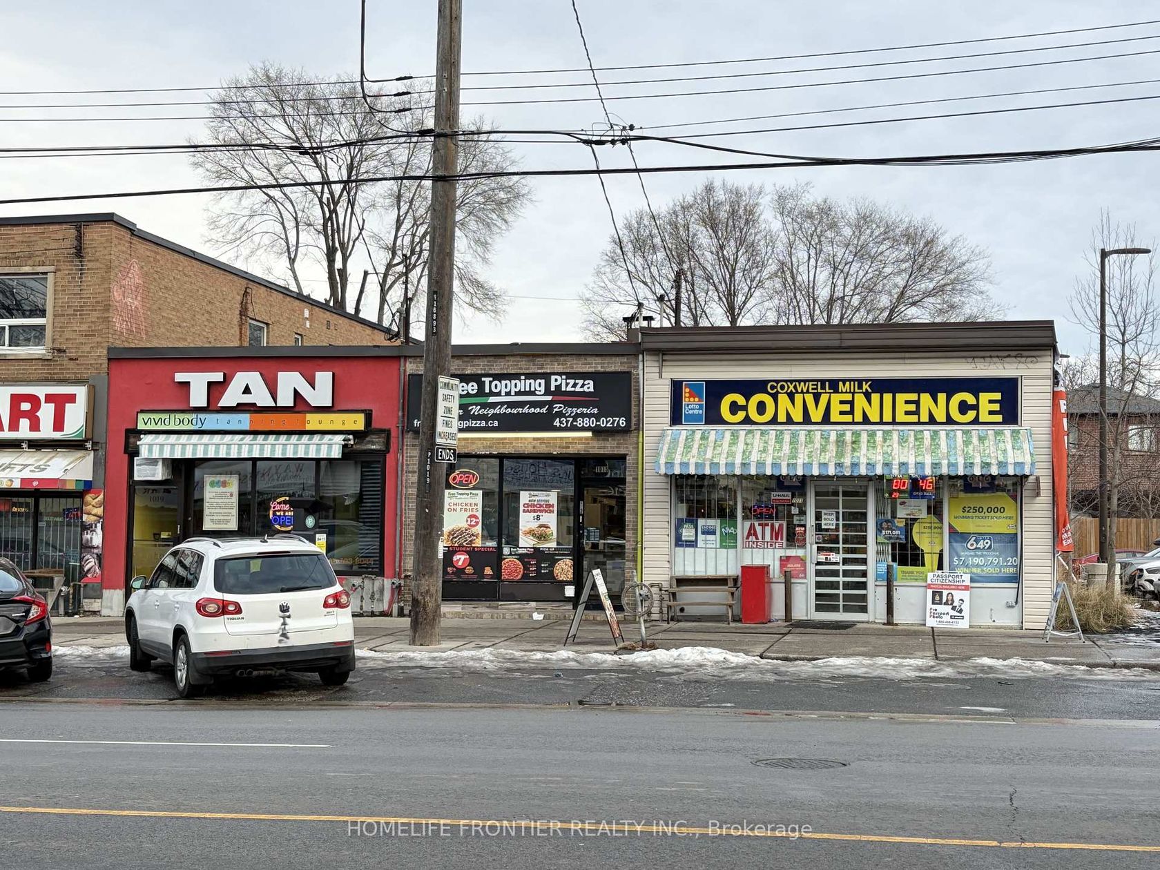 1019 Coxwell Avenue, East York, Toronto photo number 2