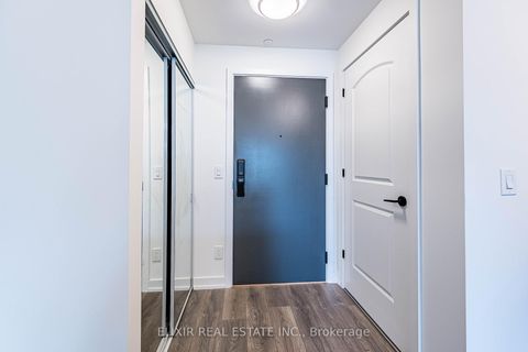 Photo 8 at 414 - 345 Wheat Boom Drive, JM Joshua Meadows, Oakville