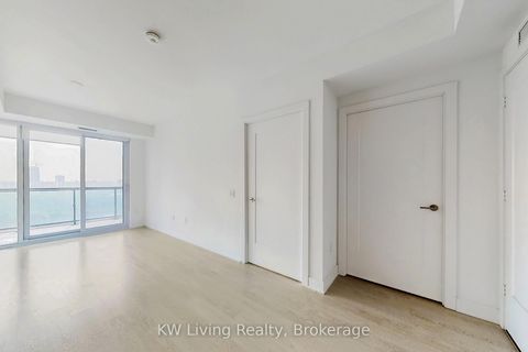 Photo 10 at 1608 - 30 Inn on the Park Drive, Don Mills, Toronto