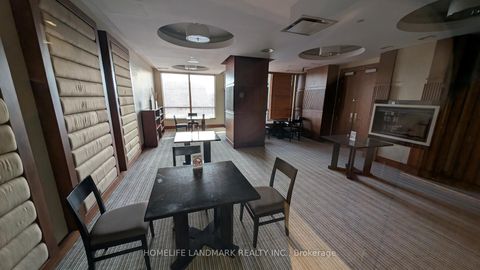 Photo 11 at 1006 - 10 Northtown Way, Willowdale East, Toronto