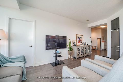 Photo 7 at 525 - 99 The Donway West, Don Mills, Toronto